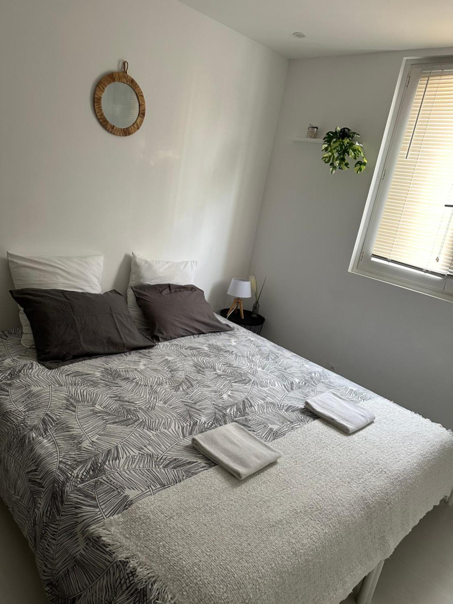 Privat Room In Private Security Residence With Free Parking, 1 Minute From Tramway, 9 Minutes From De Center, Accessible All Transports Ніцца Екстер'єр фото